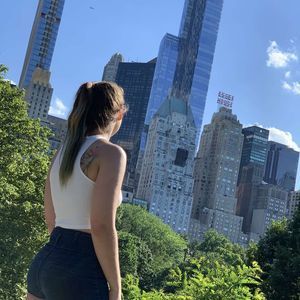 Meet your Posher, Ilana